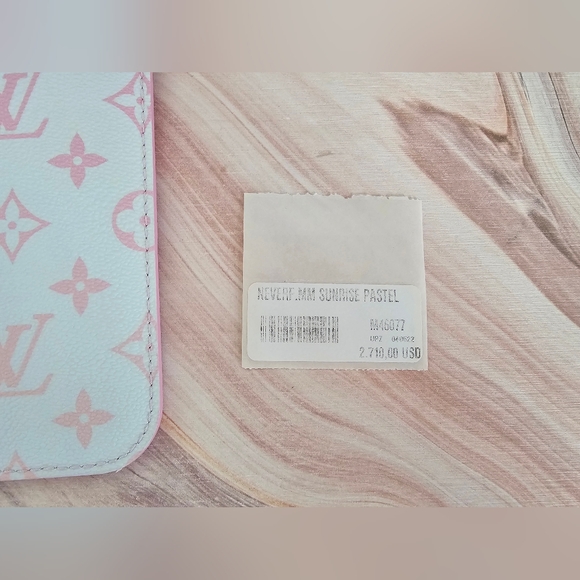 Louis Vuitton Spring In The City Neverfull Pochette Sunrise Pastel Wristlet - Picture 5 of 9